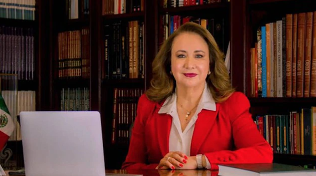 Yasmín Esquivel también plagió parte de su tesis de Doctorado