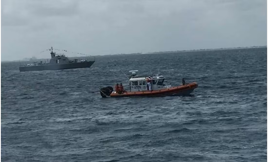 Aparece cuerpo sin vida frente al puerto de El Cuyo, Yucatán