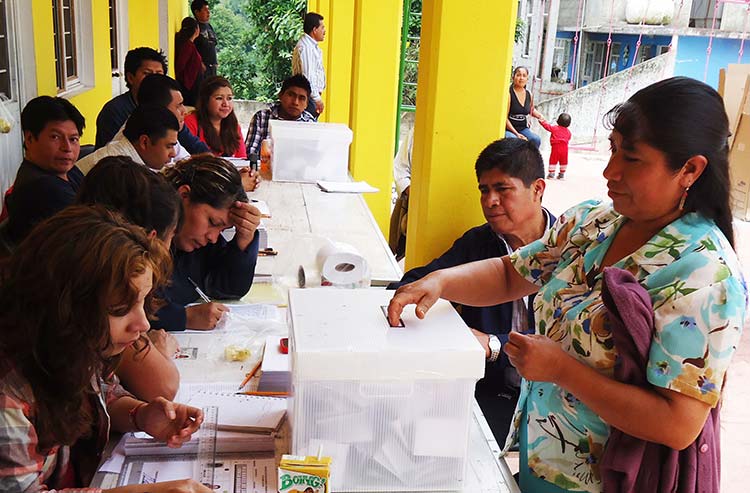 En calma concluyen elecciones en Juntas Auxiliares de Zacapoaxtla