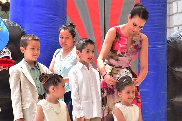 Celebra Día del Niño el DIF Municipal de Zacapoaxtla