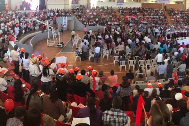 El PRI no se vende, afirma Carlos Lastiri en Zacatlán