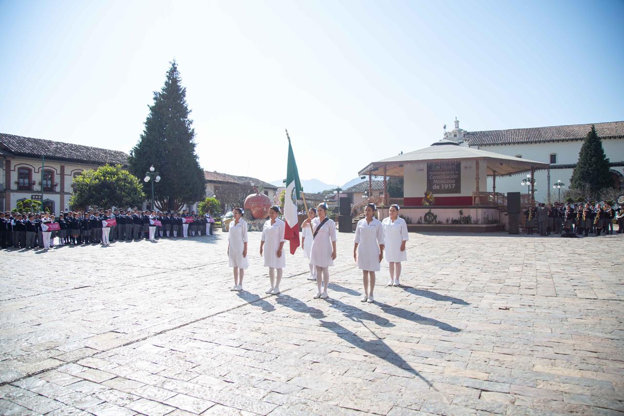 En Zacatlán, Aniversario 102 de la Constitución Mexicana