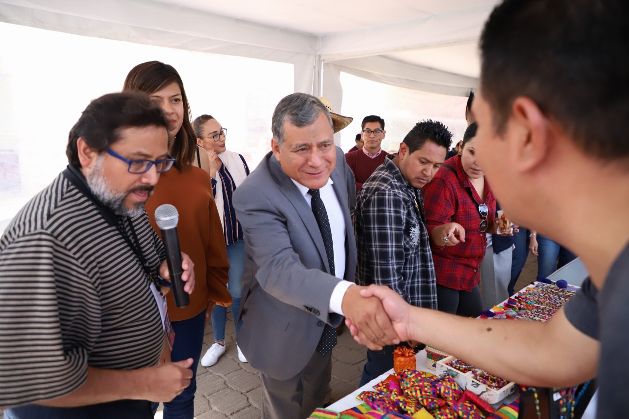 Conservar la cultura de Zacatlán, mi compromiso: Luis Márquez Lecona