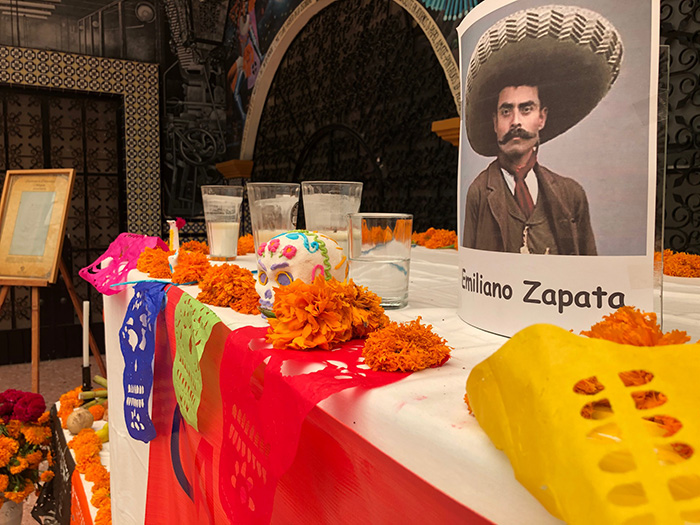 Colocan ofrenda a Zapata en Palacio Municipal de Atlixco