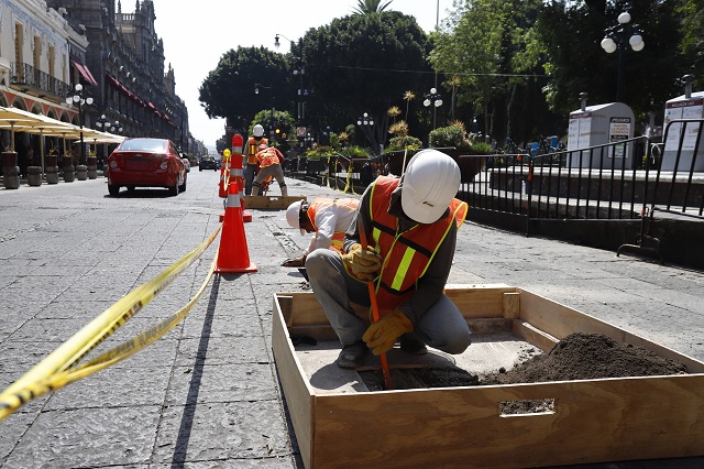 Con el zócalo de Puebla abierto hay posibilidad de aumento de contagios: Ariza  