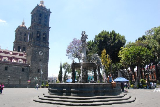 Obras en zócalo de Puebla durarán 6 meses, pero no afectará al turismo