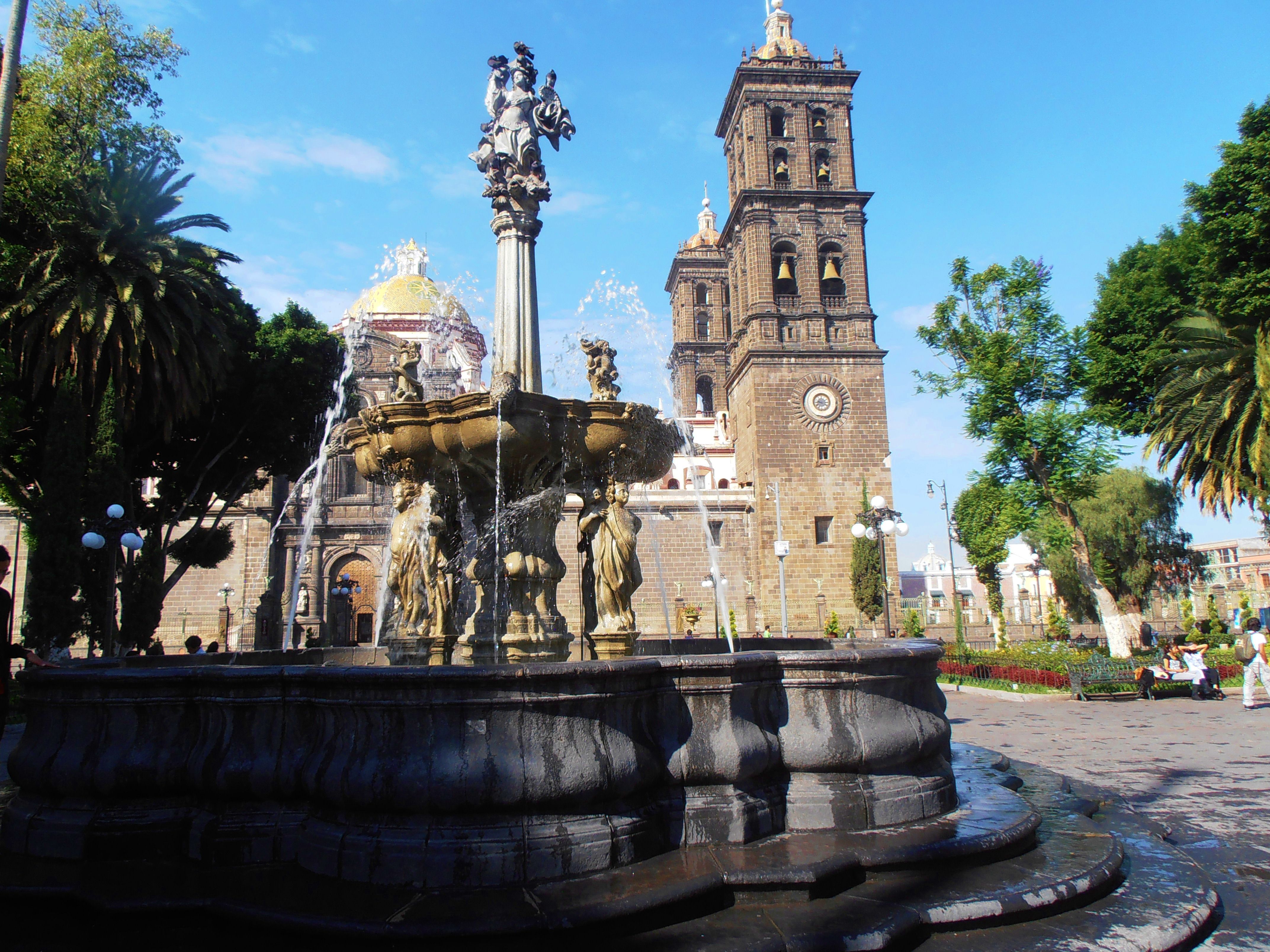 Zócalo de Puebla permanecerá cerrado de manera indefinida 