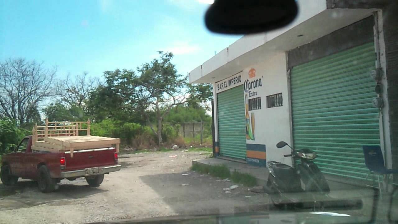 Cierre de bares en zona de Izúcar genera que sexo servidoras empleen redes sociales
