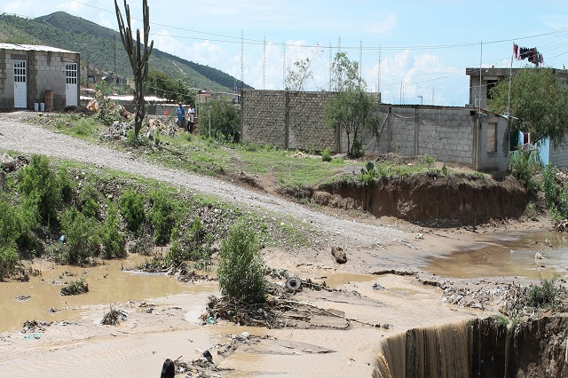 Se niegan a reubicación 30 familias en zona de riesgo, en Tehuacán 