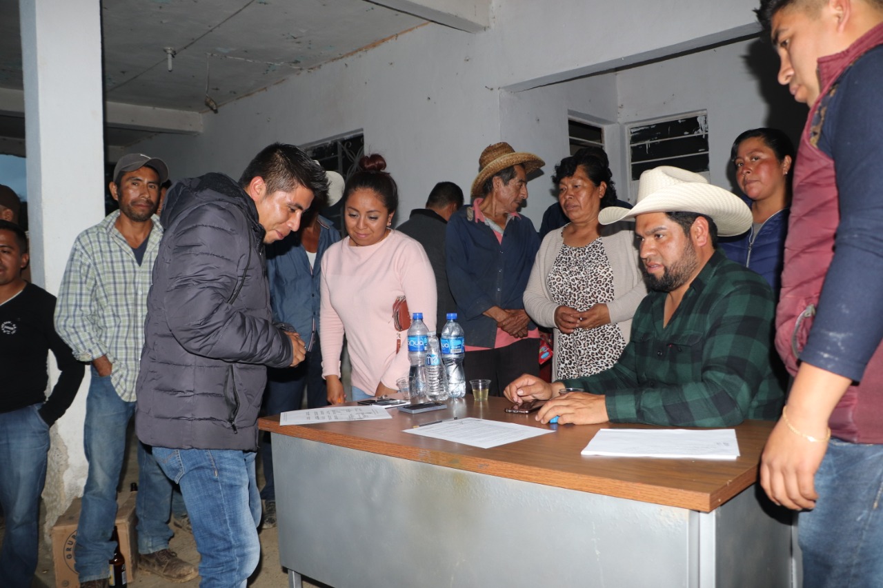 Alcalde de Zoquitlán trasparenta aplicación de recursos y obras